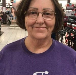 Meet your Posher, Marcia